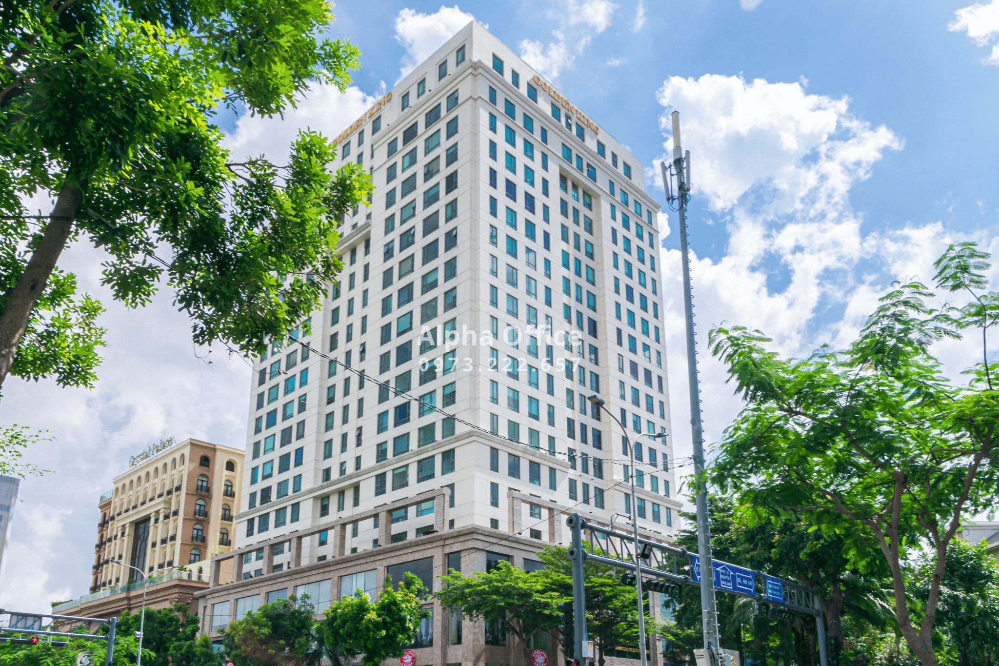 Golden King Building