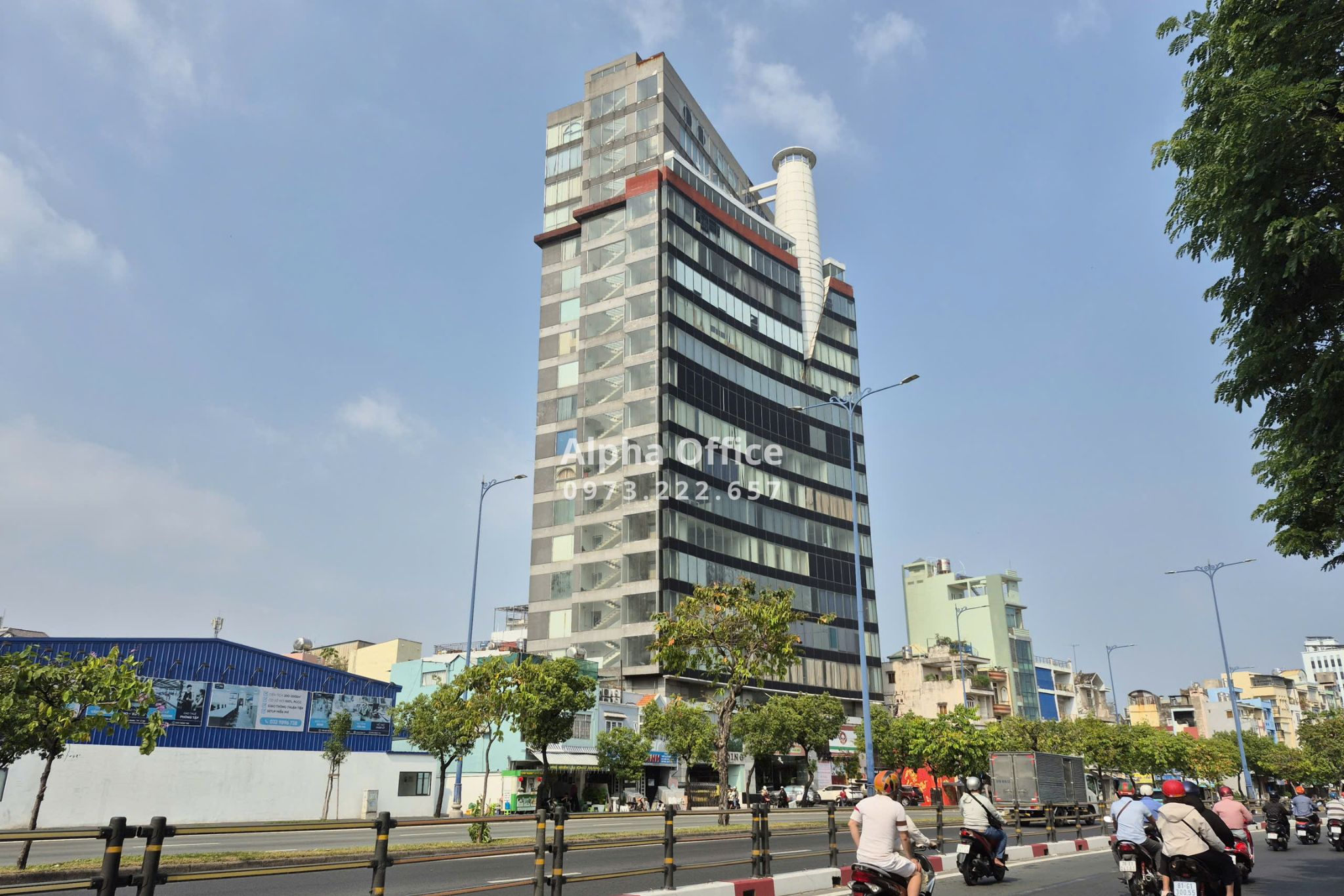 M-H Building - Ảnh 1