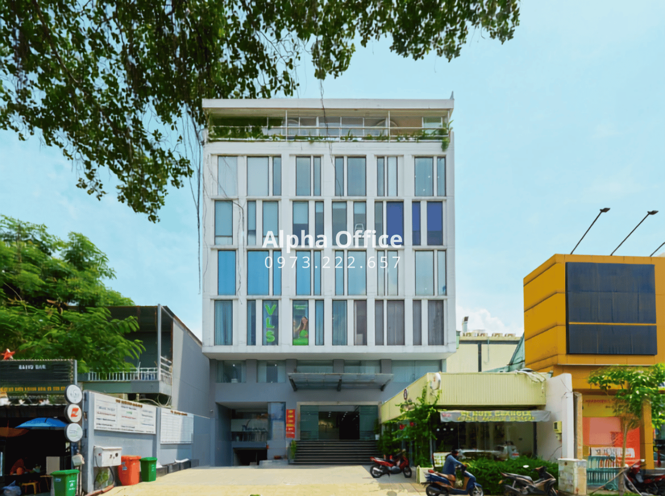 The Senator Building
